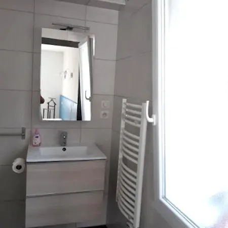Apartment Appartement D'Une Chambre A Saint Pee Sur Nivelle Avec Magnifique Vue Sur La Montagne Jardin Clos Et Wifi *